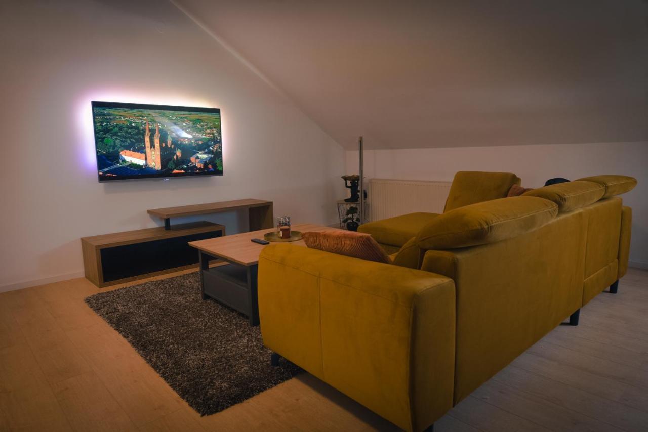 Mila Apartman Appartement Ðakovo Buitenkant foto